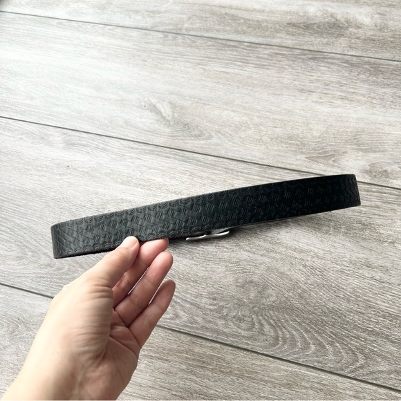 LEVI'S Casual Black Genuine Leather Embossed Belt - Picture 5 of 13